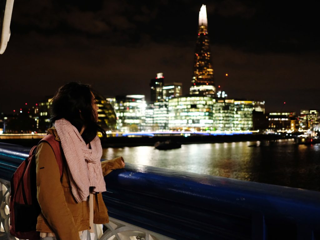 Local Minicab Service Acton